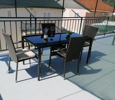 Primosten Burnji Apartment | Apartmani Vesa