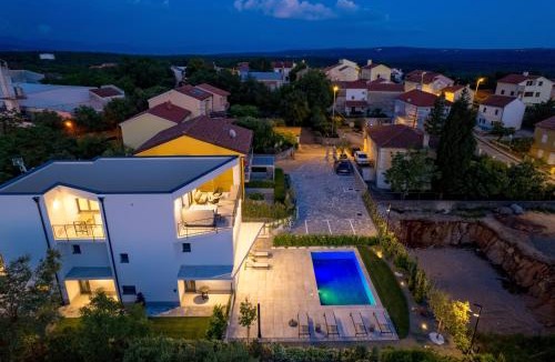 Omisalj Apartment | Apartmani Vila Mara M 4 heated pool and whirpool