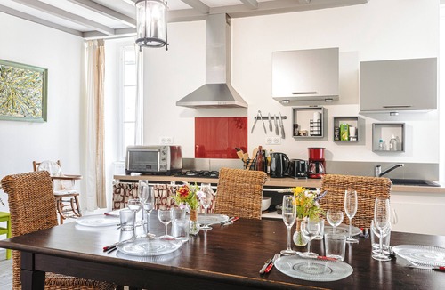 Saint-Hilaire-des-Loges Apartment | Apartment 'Sud Vendée, Zen Et Confort' with Wi-Fi