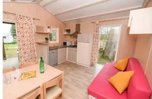 Saint-Julien-des-Landes Ski Chalet | Apartment