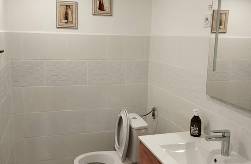 Thonnance-Les-Joinville Apartment | Apartment 'Gîte Du Meunier' with Shared Garden, Wi-Fi and Air Conditioning