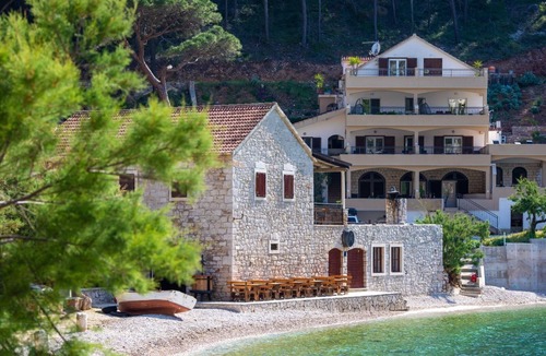 Zastrazisce Apartment | Apartments Serzane (98861-A3) - Zastrazisce - island Hvar