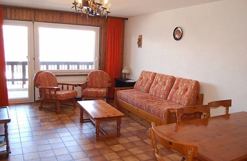 Saint-Pierre-de-Clages Apartment | Apartment Eden Roc 63 in Nendaz - 2 persons, 1 bedrooms