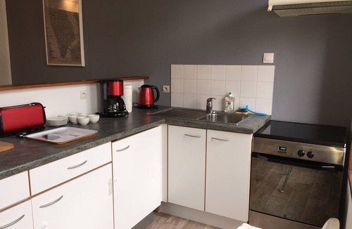Saint-Valery-sur-Somme Apartment | Apartment with parking in the medieval city, 100 m from the quay, shops.