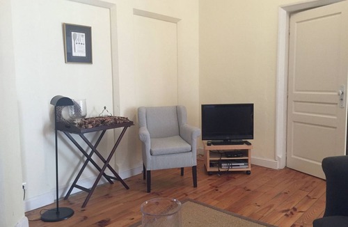Serrieres-en-Chautagne Other | Apartment in Serrières with Alps View Pool