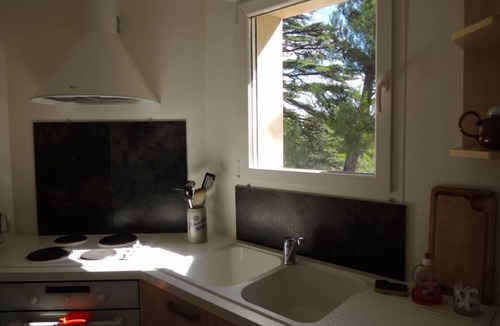 Les Hauts de Villeneuve Apartment | Apartment/flat - Villeneuve les Avignon