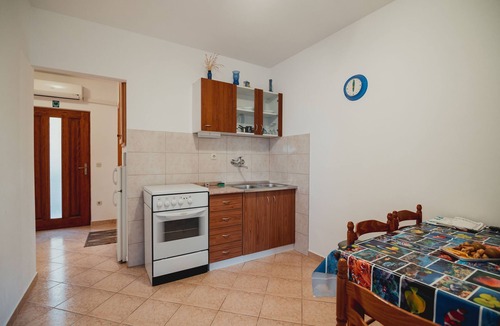 Ivan Dolac Apartment | Apartments Antun (33181-A4) - Ivan Dolac - island Hvar