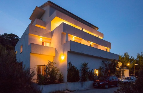 Pasadur Apartment | Apartments Daniela (53951-A1) - Pasadur - island Lastovo