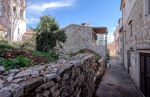 Stari Grad Apartment | Apartments Lotti (63411-A1) - Stari Grad - island Hvar