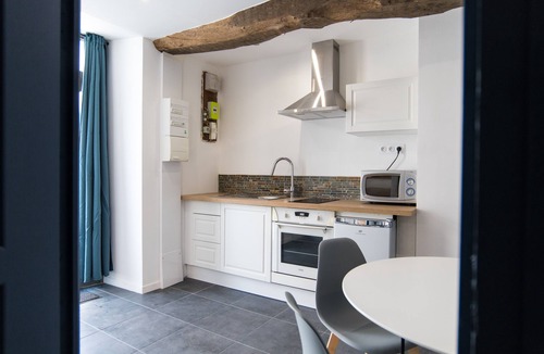 Lannion Apartment | Apartment 03 Marine theme