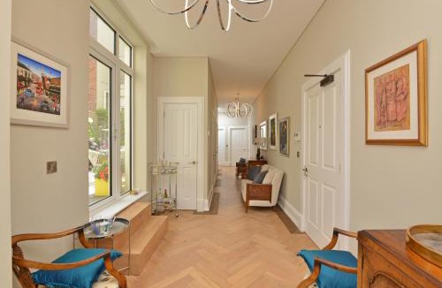 Exeter House | Apartment 1 24 Cathedral Yard Cathedral View