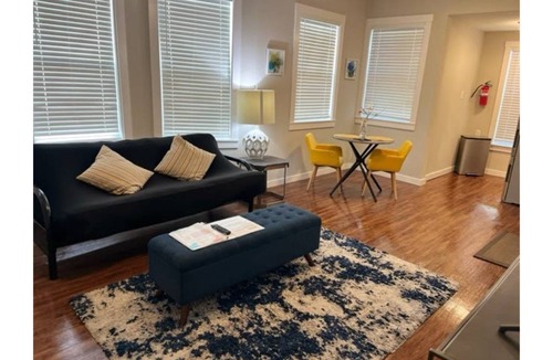 Mahncke Park Apartment | Apartment ∙ 1 bedroom ∙ 4 guests