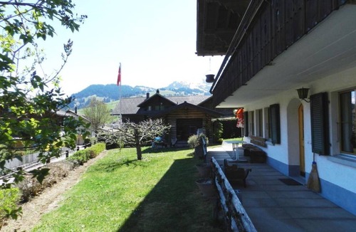 Zweisimmen Apartment | Apartment ∙ 1 bedroom ∙ 4 guests