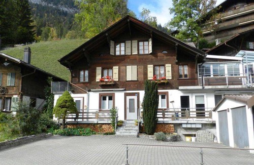 Zweisimmen Apartment | Apartment ∙ 1 bedroom ∙ 2 guests