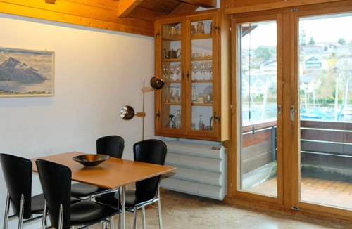 Spiez Apartment | Apartment ∙ 1 bedroom ∙ 4 guests