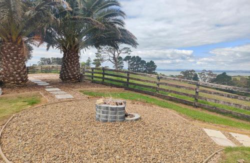 Awhitu Apartment | Apartment 1