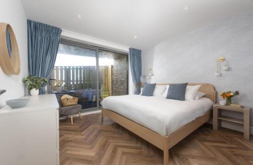 Porth House | Apartment 1, Oasis Sands