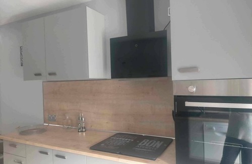 Landres Apartment | APARTMENT 1- T2 FULLY EQUIPPED IN QUIET LOCATION