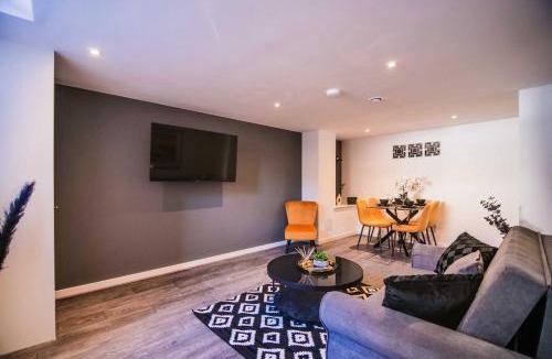 York House | Apartment 1 - The Crescent