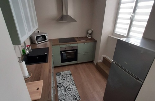 Bourg-Saint-Andeol Apartment | Apartment 101 refurbished ! 07/2019 ! 45 M2 (sleeps 4)