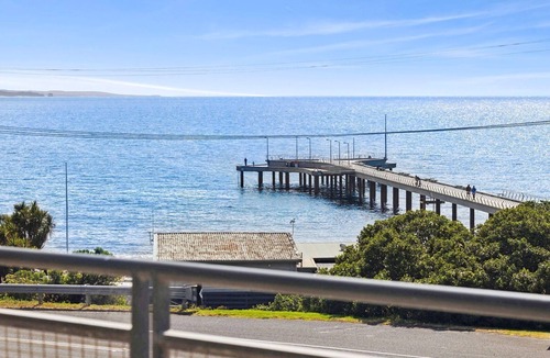 Lorne Apartment | Apartment 12 Pacific Apartments