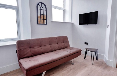 Brighouse Apartment | Apartment 12 Tudor House