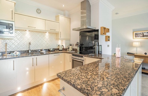 Silverdale Cottage | Apartment 14, Hazelwood Hall