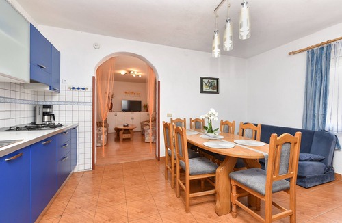 Pula Apartment | Apartment 1466/13504 (Istria - Stinjan), 800m from the beach