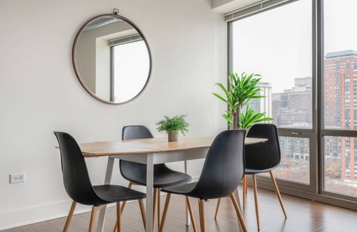 The Loop Apartment | Apartment ∙ 2 bedrooms ∙ 5 guests