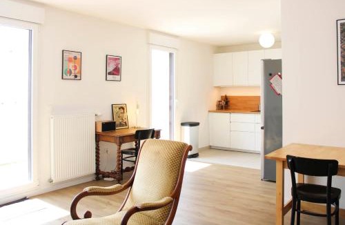 Aubervilliers Apartment | Apartment 2 bedrooms with balcony