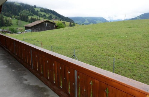 Schoenried Apartment | Apartment ∙ 2 bedrooms ∙ 4 guests