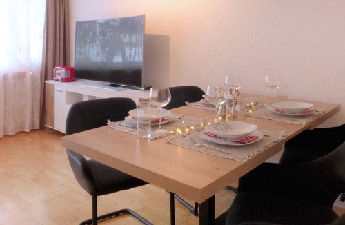 Taesch Apartment | Apartment ∙ 2 bedrooms ∙ 4 guests