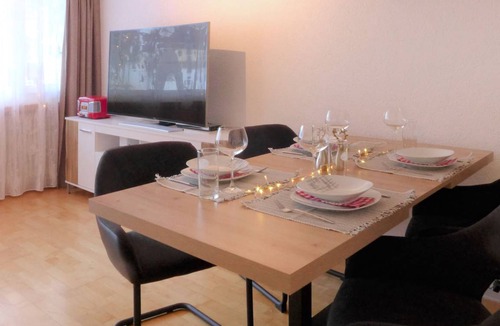 Taesch Apartment | Apartment ∙ 2 bedrooms ∙ 4 guests