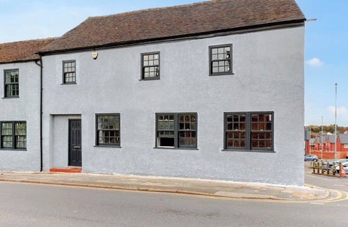 Burslem Apartment | Apartment 2 - UK50136