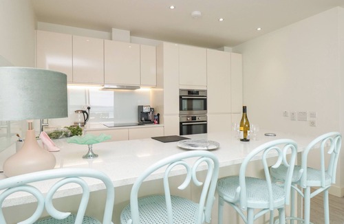 Torquay City Centre Cottage | Apartment 20 Summer Place