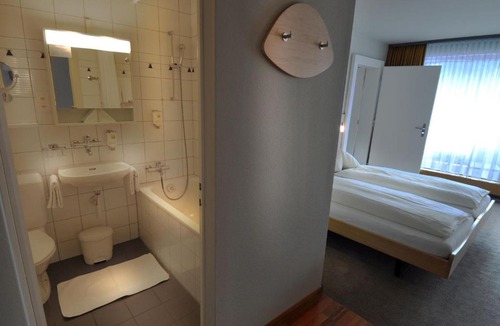 Unterseen Apartment | Apartment 205, Aparthotel Goldey