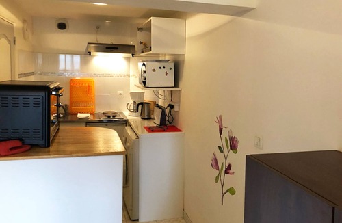 Fondettes Apartment | Apartment, 24 m2. Furnished. One Bedroom