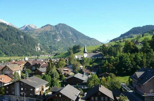 Zweisimmen Apartment | Apartment ∙ 3 bedrooms ∙ 6 guests