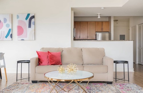 The Loop Apartment | Apartment ∙ 3 bedrooms ∙ 8 guests