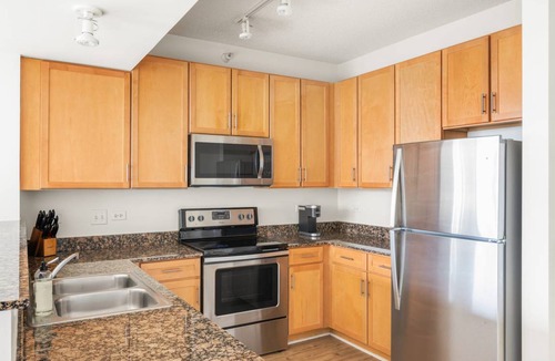 The Loop Apartment | Apartment ∙ 3 bedrooms ∙ 8 guests