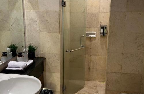 Braga Apartment | Apartment 3 BR Luxurious Braga Citywalk