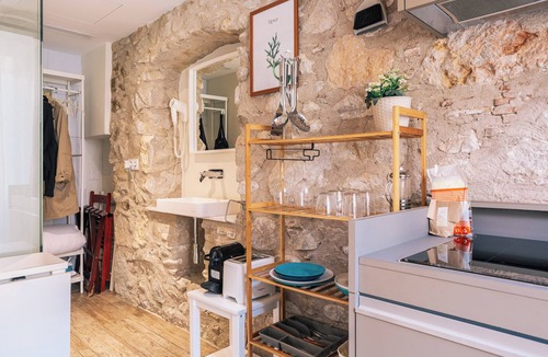 el Mercadal Apartment | Apartment '3 Ciprés' with Balcony, Wi-Fi and Air Conditioning