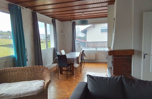 Paroisse des Monts de Bienne Apartment | Apartment 3