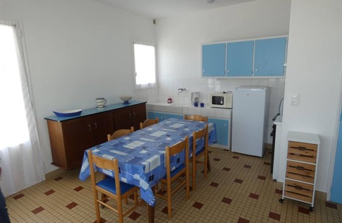 Notre-Dame-de-Monts Apartment | Apartment 39m² - 5 ppl - Pets allowed - Parking - Forest