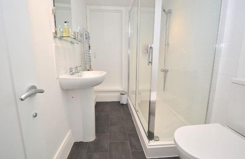 Stoke Fleming Apartment | Apartment 3 White Ladies