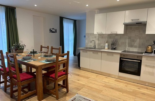 Brides-les-Bains Apartment | Apartment '303' with Shared Garden, Balcony and Wi-Fi