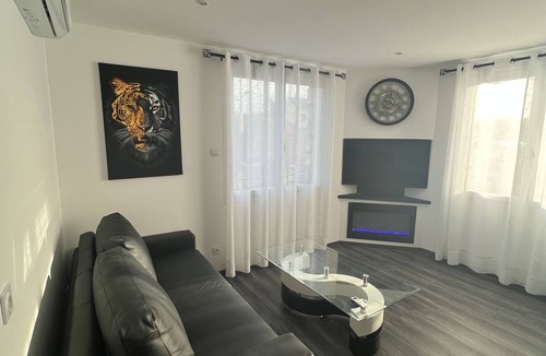 Triel-sur-Seine Apartment | Apartment 32 m2 for 4 persons