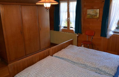 Lauenen Apartment | Apartment ∙ 4 bedrooms ∙ 7 guests