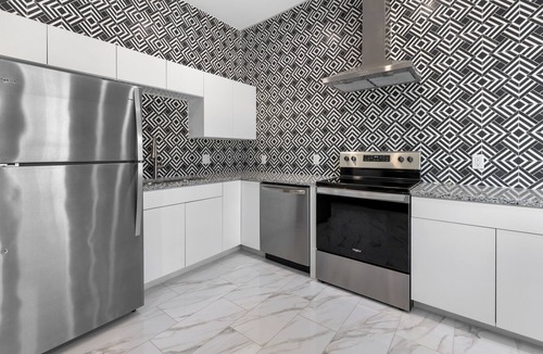 Okmulgee Apartment | Apartment 4: Okmulgee Main St