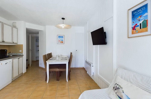 La Baule-Escoublac Apartment | Apartment -450m from the beach- swimming pools